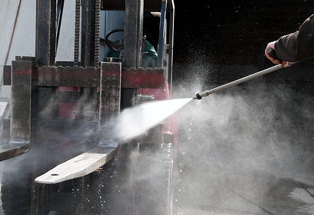 Best Factory Floor Cleaning  in Conashaugh Lakes, PA
